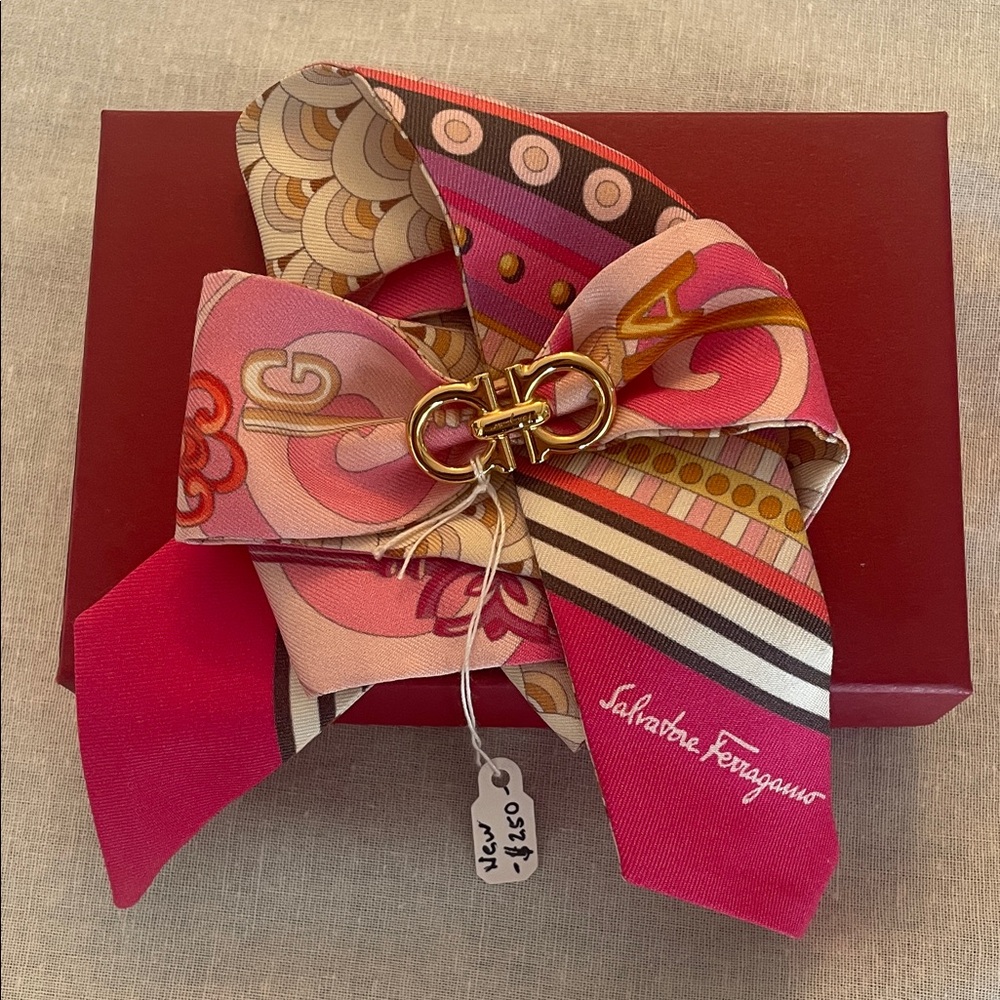 New Salvatore Ferragamo Multicolor Silk Scarf Twilly Bracelet